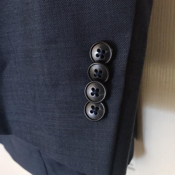 NWOT Mens sports coat by Jos A Bank, size 48 regular. Beautiful Navy Blue - Picture 6 of 14